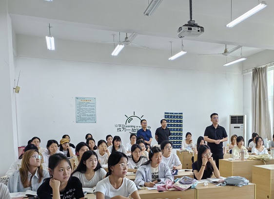 crown皇冠体育平台